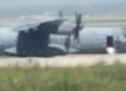 Captan panzazo de avión de la Fuerza Aérea en Santa Lucía
