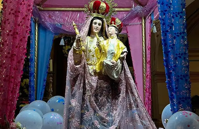 Concluye festividad de Virgen del Rosario