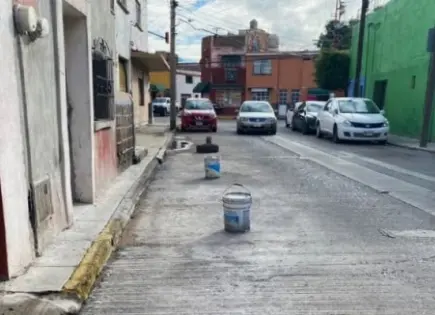 De casi 800 pesos, la multa por apartar estacionamiento