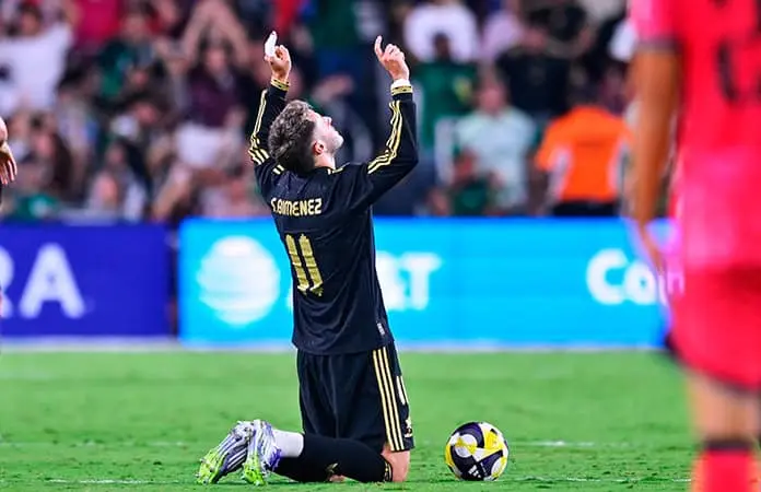 El Tri se salva de la derrota