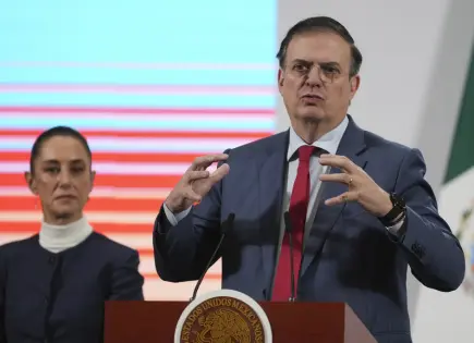 México alista aranceles de hasta 50% a importaciones chinas y de otros países asiáticos