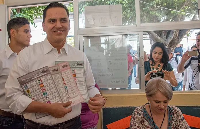 Exgobernador de Nayarit, culpable de falsificación