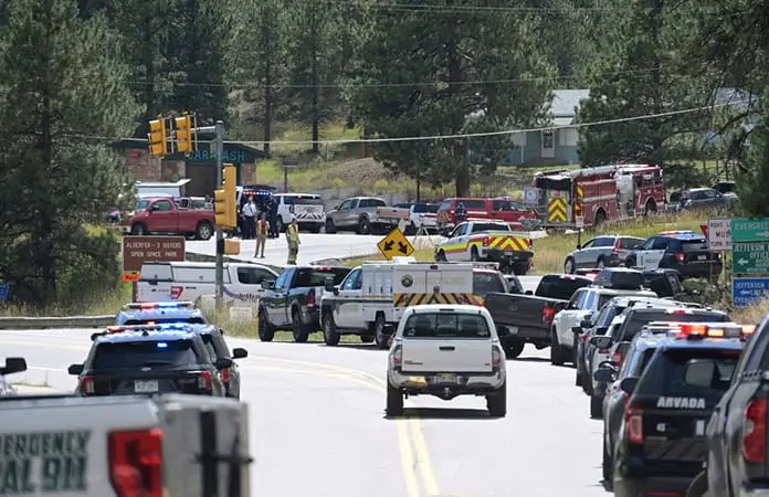 Tiroteo en escuela de Denver; 3 heridos