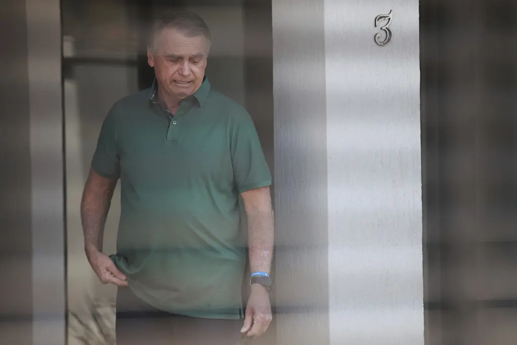 Bolsonaro es condenado por intentar golpe de Estado