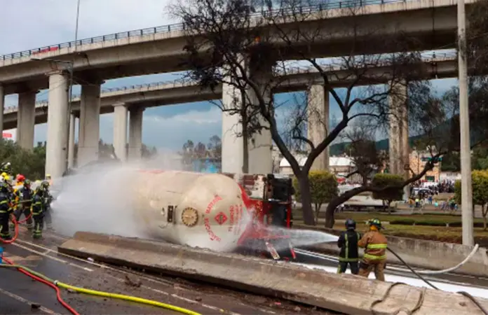 AMIS informa sobre coberturas y pólizas tras explosión de pipa de gas LP