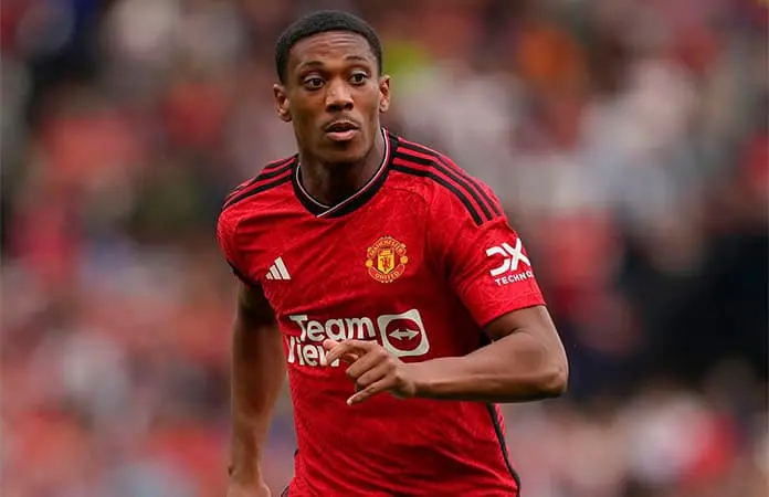 Pumas acusa a Monterrey de robarles a Anthony Martial en fichaje