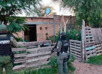 En tiroteo, abaten a dos maleantes en Villa de Reyes