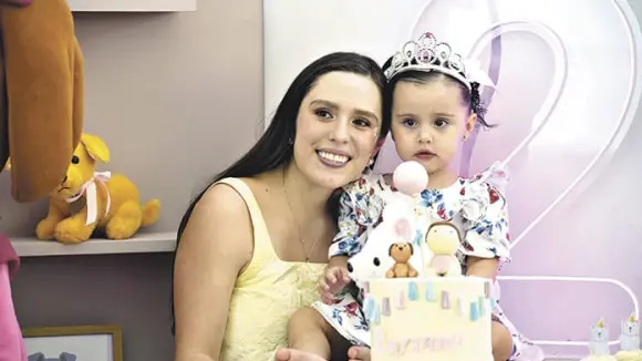 ¡HERMOSA!