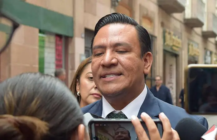 Apoya Torres propuesta de Rocha M. para directiva 