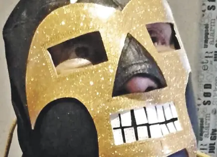 Charla “El Muerto multifacético de la lucha libre”