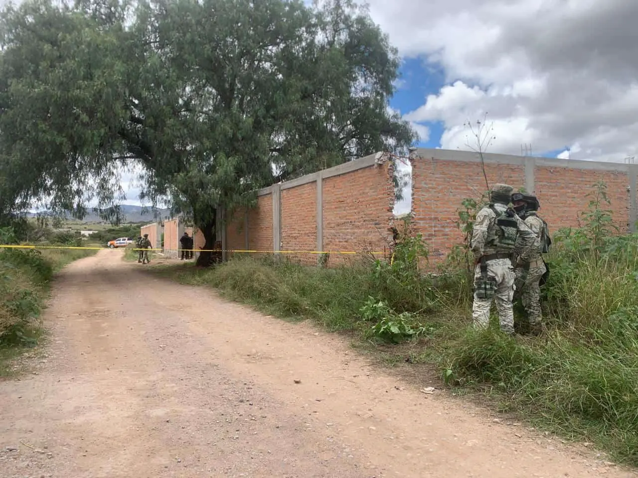 Ejecutan y decapitan a dos hombres