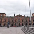 Gobierno debe cumplir con adeudos a UASLP
