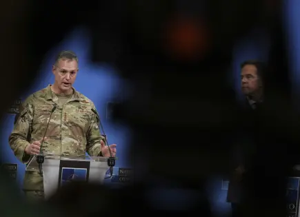 OTAN refuerza defensas en su flanco oriental para disuadir a Rusia