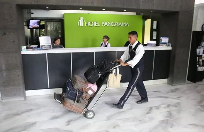 Pese a leve alza, empleo formal no mejora en SLP