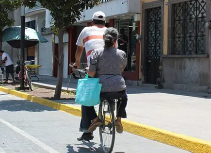 Ciclistas son ignorados en Pozos