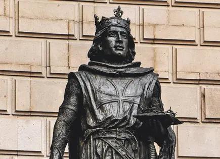 Develación de la escultura de San Luis Rey de Francia