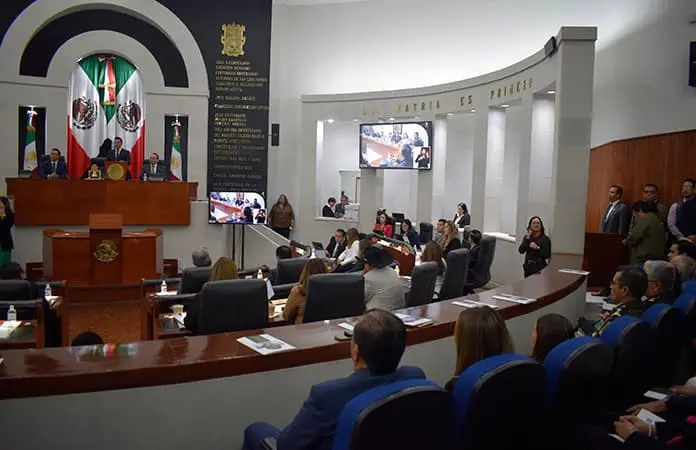 Expuesta otra vez, la “pachorra” legislativa