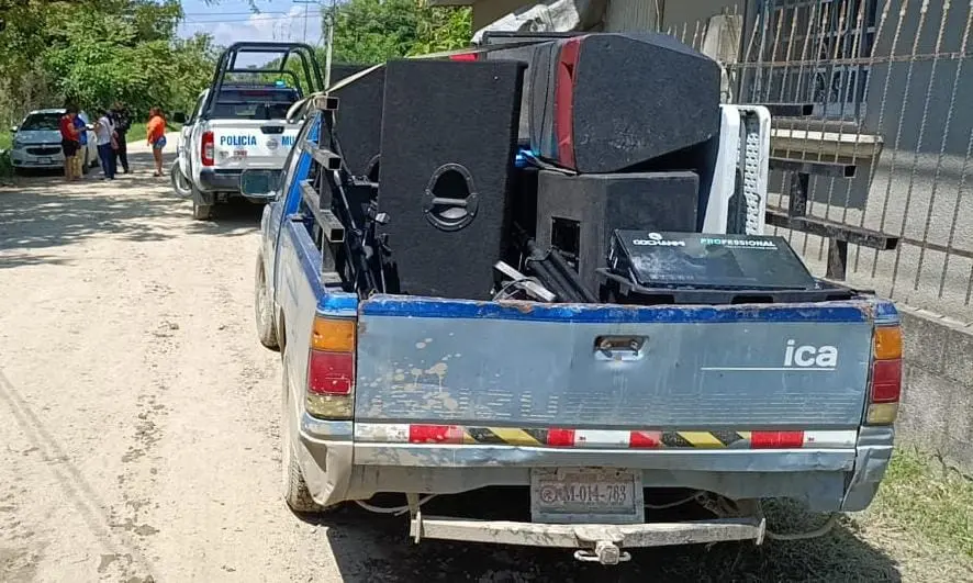 Policía municipal frustra robo domiciliario en Santa Lucía; un detenido