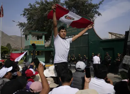 Expresidentes de Perú cumplen condena en cárcel Barbadillo