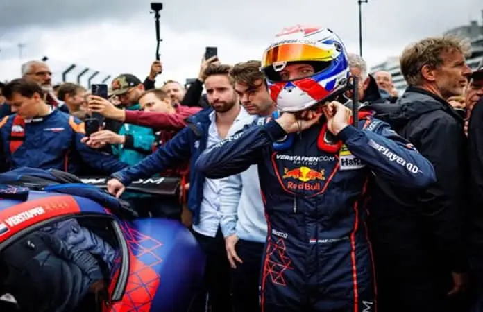 Max Verstappen obtiene licencia para correr en GT3