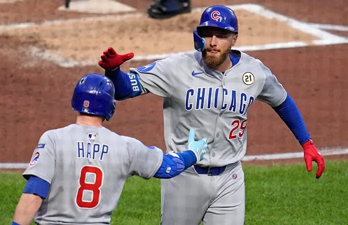 Cerca Cachorros de los play offs