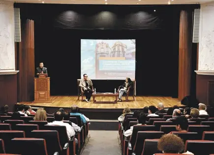 FCC, 40 años formando comunicólogos