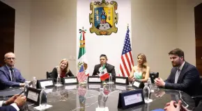 Gallardo se reúne con la Cónsul de EU en Monterrey