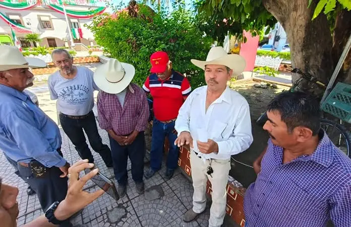 Exigen campesinos créditos y precio de garantía a Gobierno