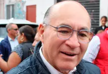 Fui invitado a un evento institucional,dice Galindo