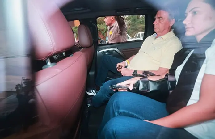 Le detectan cáncer de piel a Bolsonaro