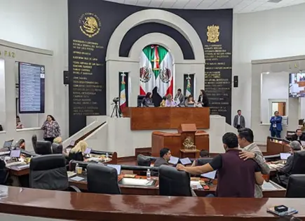 Pide diputado participar en consulta del T-MEC