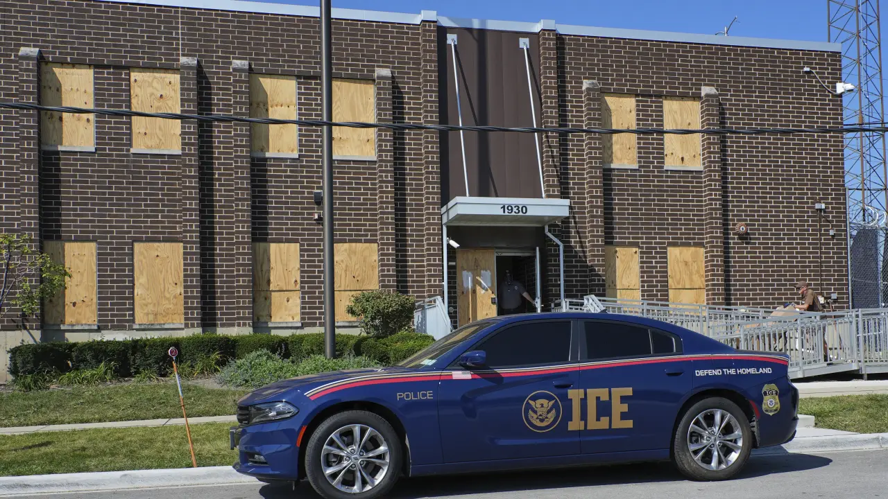 Agentes federales intensifican operativos migratorios en Chicago