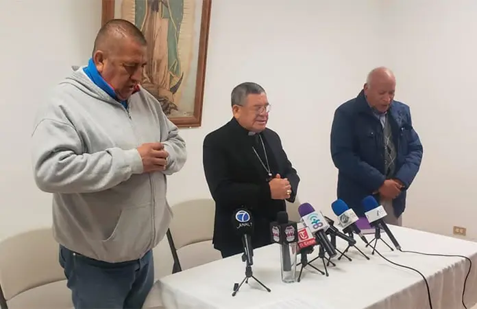 Cumplen sacerdotes curso de actualización