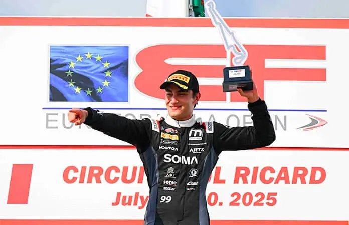 Joss Garfias, listo para Barcelona