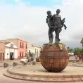Ladrones vaciaron la Plaza del Milenio Ladrones vaciaron la Plaza del Milenio