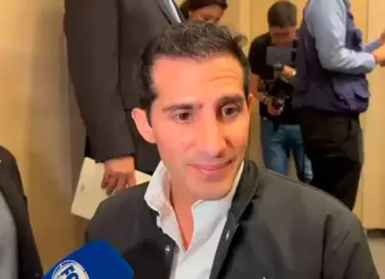 Rommel abre la puerta para ver a Del Toro en LA-2028