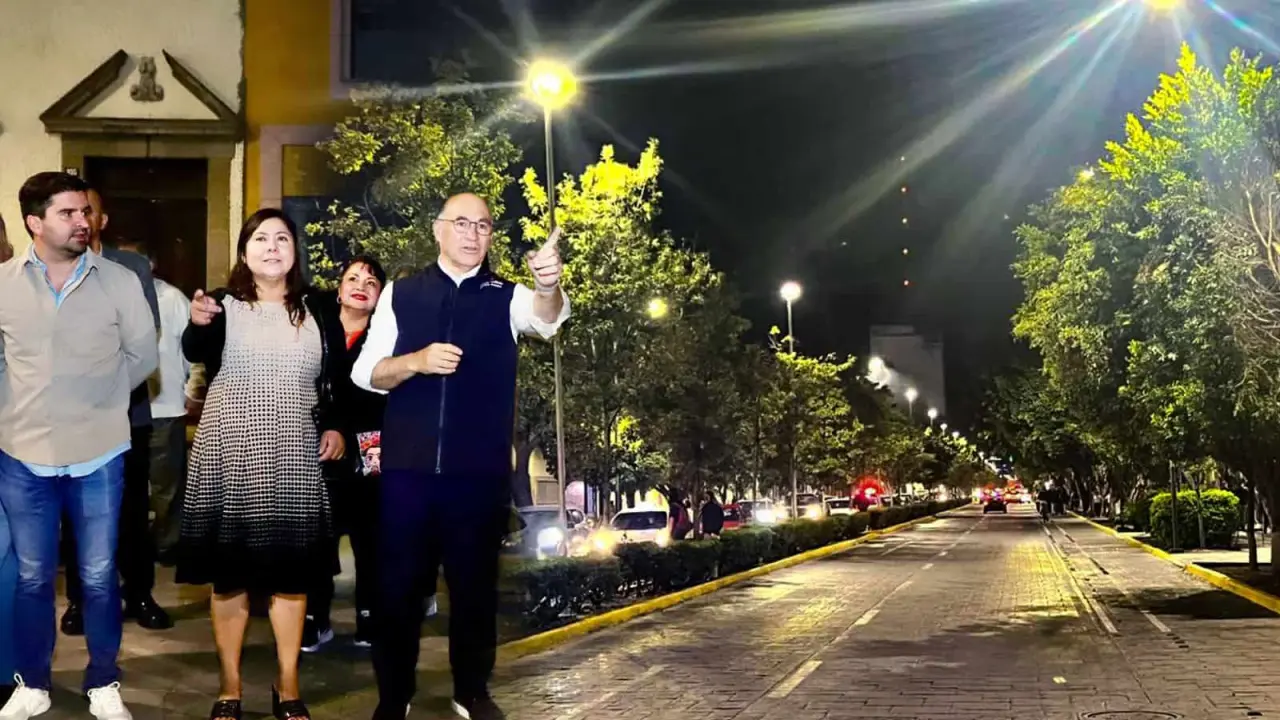 Alcalde recupera el esplendor en la avenida Carranza