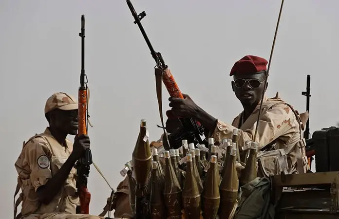 Ataca grupo paramilitar una mezquita en Sudán