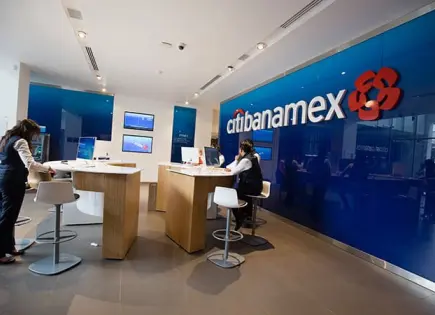 Crece demanda de tarjetas de crédito