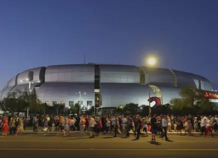 Movimiento MAGA rinde homenaje a Charlie Kirk en emotivo evento Movimiento MAGA rinde homenaje a Charlie Kirk en emotivo evento
