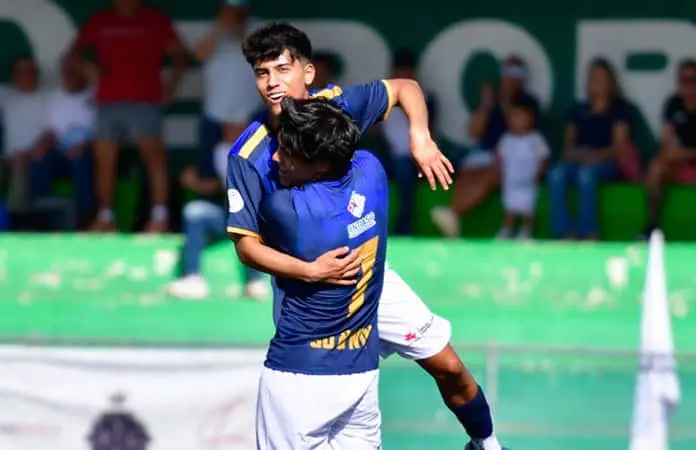 Potosinos FC remonta y gana