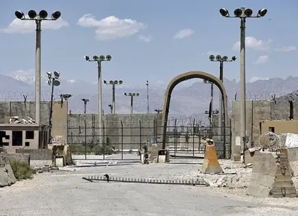 Quiere EU de vuelta base aérea talibán