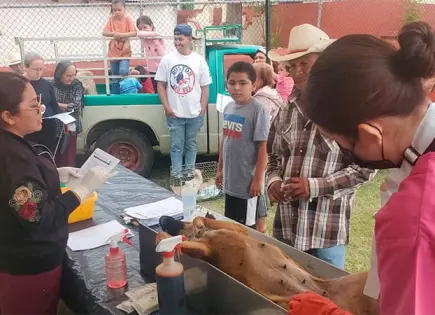 Acercan servicios a comunidades