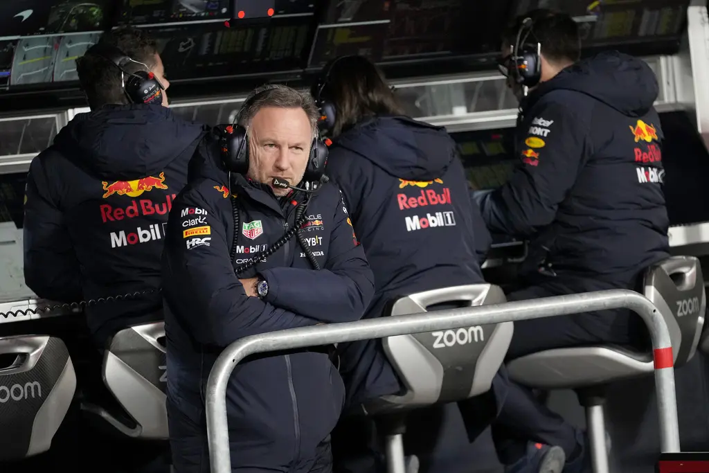 Christian Horner confirma su salida como director de Red Bull