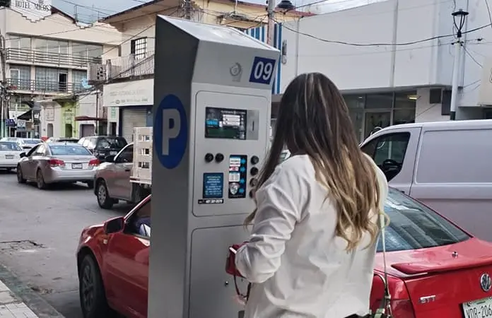 El cobró de parquímetros, desde este lunes