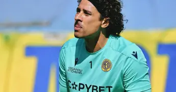 Guillermo Ochoa, el Portero que Conquist&oacute; a Brasil