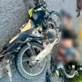 Mueren 2 jóvenes en choque frontal de motocicletas Mueren 2 jóvenes en choque frontal de motocicletas