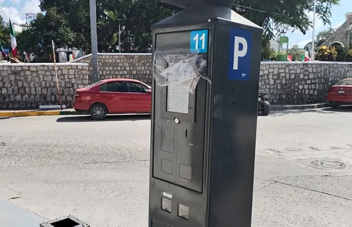 Sigue la novela de parquímetros