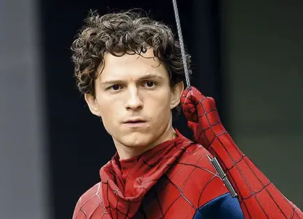 TOM HOLLAND SUFRE UNA CONMOCIÓN CEREBRAL