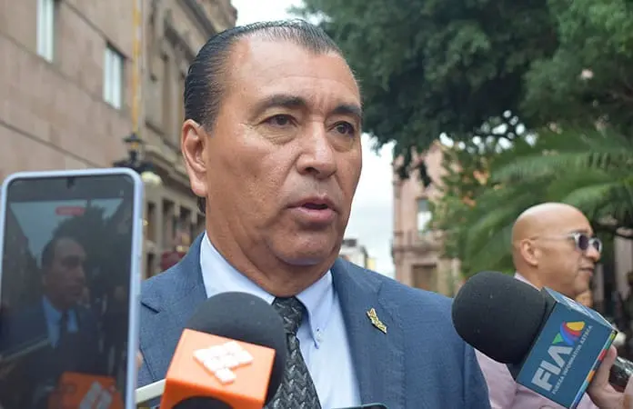 Homologación a maestros se quedó en anuncio: SEGE